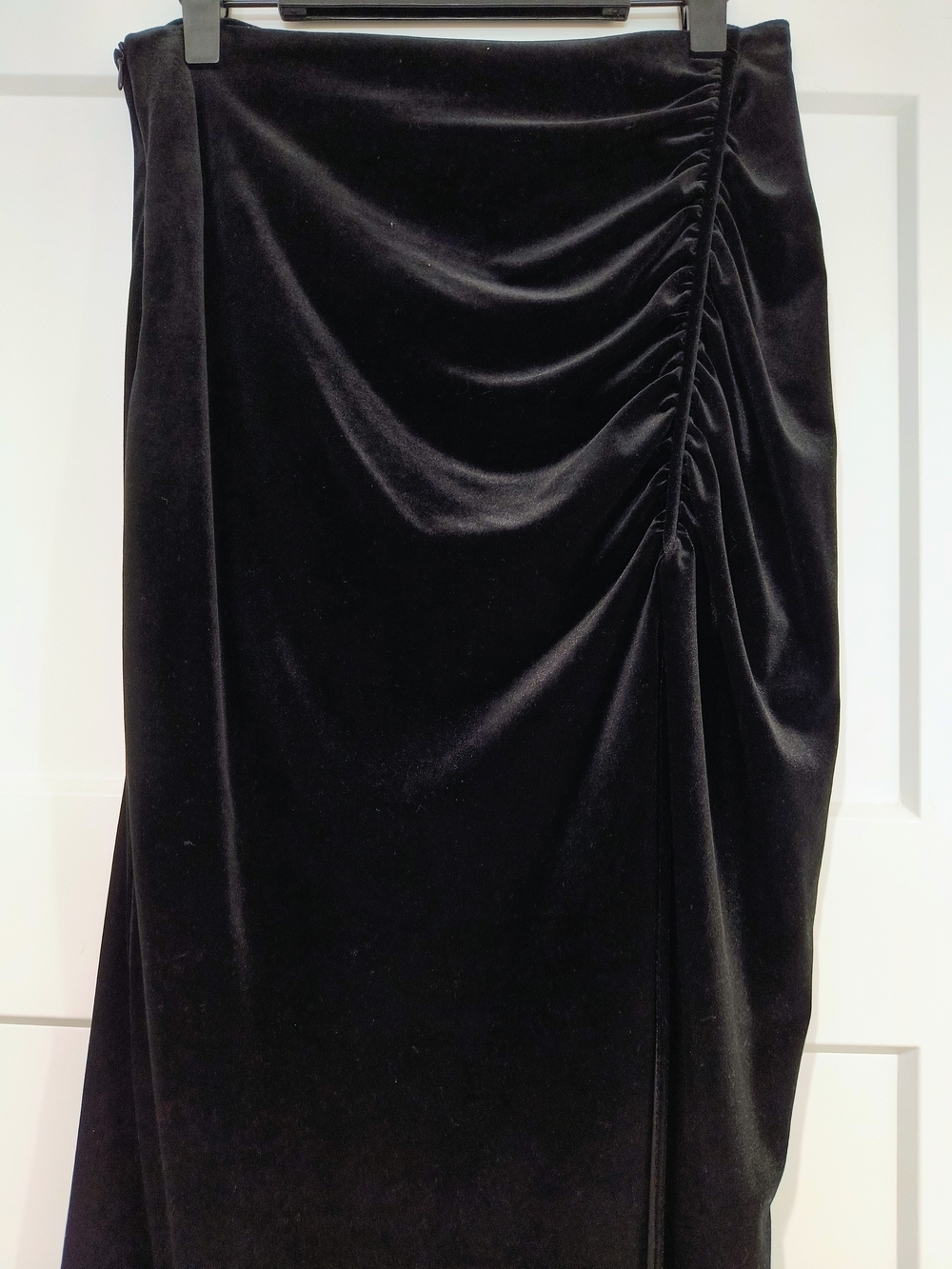 Zara Black Velvet Ruched Maxi Skirt - Picture 3 of 7